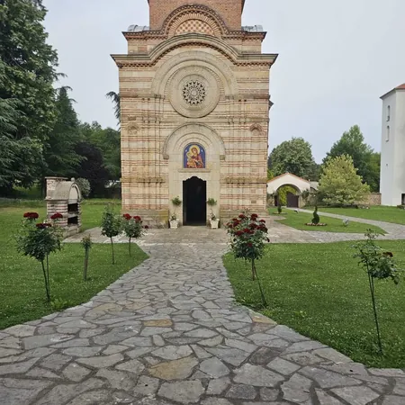 Слике манастира