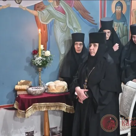 Слава иконе Млекопитателнице