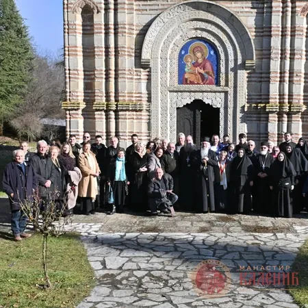 Слава иконе Млекопитателнице