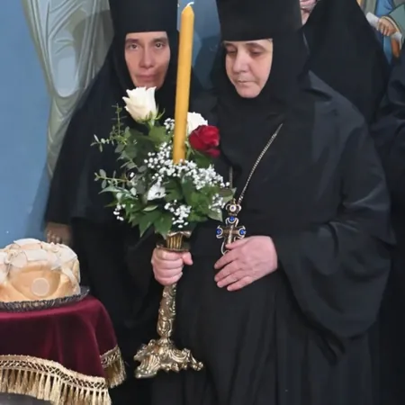 Слава иконе Млекопитателнице